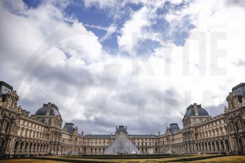 Ενισχύονται τα μέτρα ασφαλείας στο Λούβρο μετά την κλοπή της 19ης Οκτωβρίου