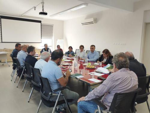 Το θέμα επικίνδυνων τ/κ περιουσιών στα Λεύκαρα απασχόλησε σύσκεψη στον Δήμο Λευκάρων