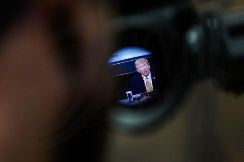 Οι ΗΠΑ αναπτύσσουν αεροπλανοφόρο τροφοδοτώντας τους φόβους για πόλεμο με Βενεζουέλα