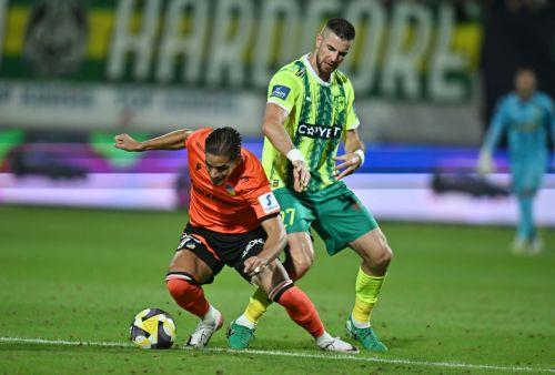 Σπουδαία νίκη 2-1 της ΑΕΚ επί του ΑΠΟΕΛ για την 21η αγωνιστική