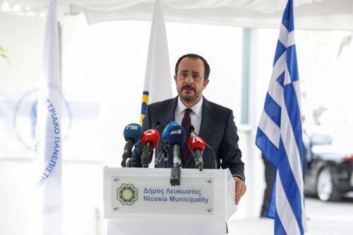 رئيس الجمهورية في أثينا للمشاركة بفعالية افتتاح فرع لجامعة أثينا الوطنية في قبرص