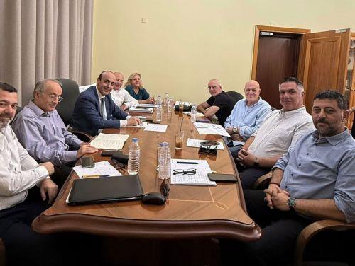 Κοινές δράσεις Δήμου Πάφου και ΚΟΑ για ενίσχυση του αθλητισμού