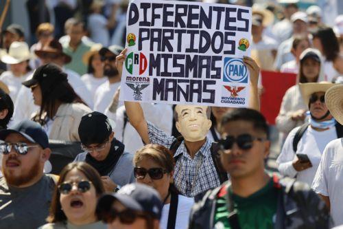 Choque no México: Protesto Termina em Confronto Violento e Dezenas de Feridos!