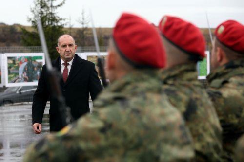 Ο Βούλγαρος Πρόεδρος απέτισε φόρο τιμής στους πεσόντες του Σερβοβουλγαρικού Πολέμου