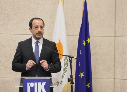 Συνεχής αναβάθμιση ΕΦ βασικός πυλώνας στρατηγικής ασφάλειας, λέει ο ΠτΔ σε εκδήλωση ΡΙΚ