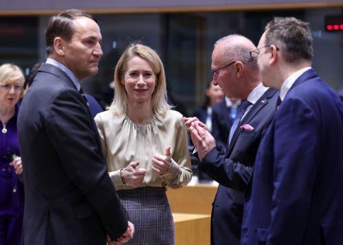 ΣΕΥ: Θέση στο τραπέζι των διαπραγματεύσεων ΗΠΑ - Ρωσίας αναζητούν οι ΥΠΕΞ ΕΕ