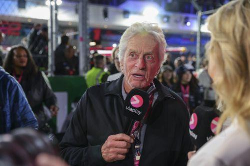 Ο Μάικλ Ντάγκλας θα κυκλοφορήσει τα απομνημονεύματά του τον Οκτώβριο