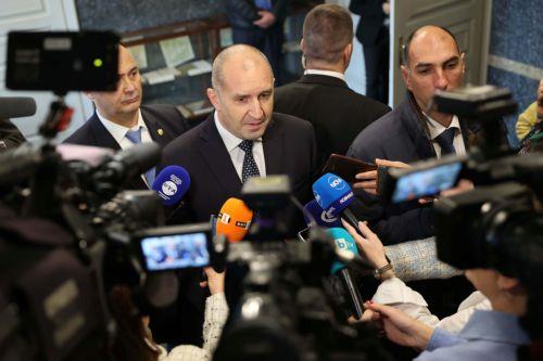 Η Β. Μακεδονία να ερευνήσει τις επιθέσεις εναντίον Βουλγάρων, λέει ο Ράντεβ