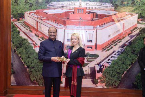 Mε συνάντηση με Προέδρο Κάτω Βουλής ολοκληρώθηκε η επίσκεψη ΠτΒ στην Ινδία