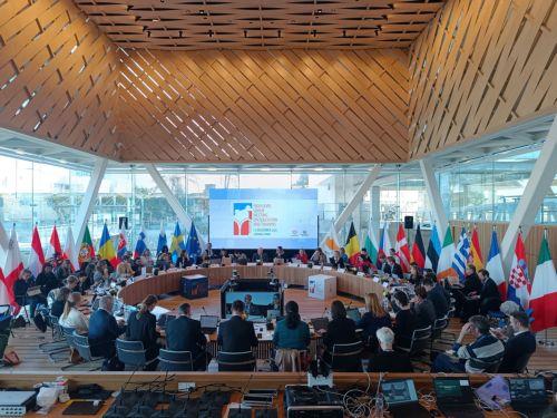 Avrupalı yetkililer eğitim ve öğretim alanlarında güçlü bir Avrupa iş birliği vizyonu ifade ettiler