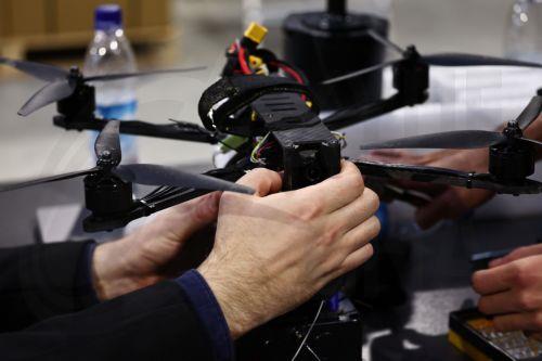 Πρόγραμμα στην Κολομβία για ασπίδα έναντι drones αξίας 1,7 δισ. δολαρίων