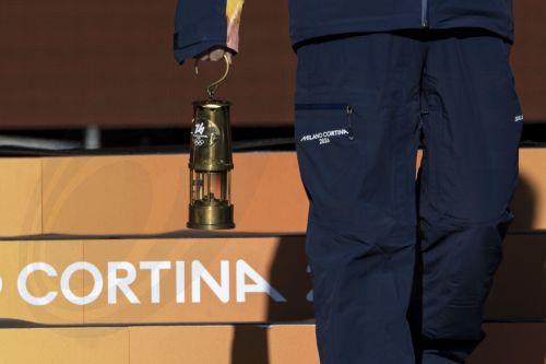 Milano/Cortina 2026: Εμπιστοσύνη και ...«Ti Amo» από τη ΔΟΕ στους Ιταλούς