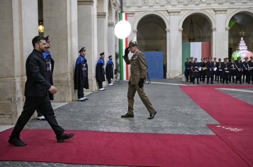 Ο Ζελένσκι ζήτησε μια αξιοπρεπή ειρήνη ενόψει συνάντησης στο Βερολίνο
