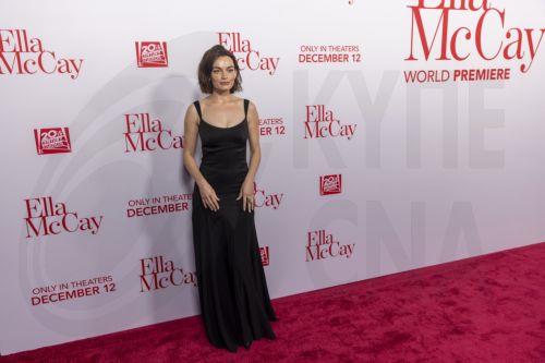 Η Έμα Μάκι σε συζητήσεις για νέα κωμωδία με τη Μόλι Γκόρντον