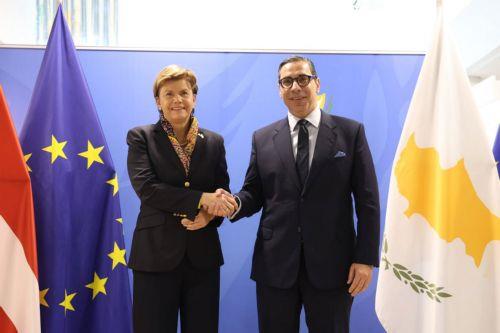 Cyprus-Latvia relations “remain strong” Kombos says after meeting with Latvian counterpart