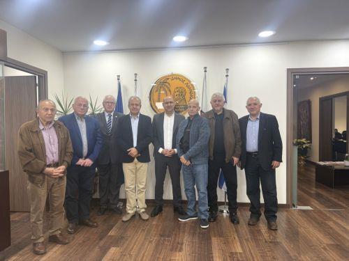 Συνάντηση Δημάρχου Λάρνακας με την Ένωση Εκτοπισμένων Κοινοτήτων Αμμοχώστου