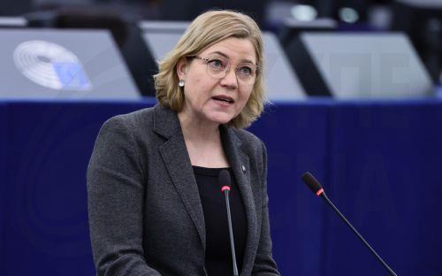 Η ΕΕ εγκρίνει τη Διακήρυξη των Ηγετών στη Σύνοδο για την ΤΝ στην Ινδία