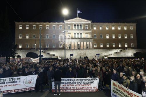 Με 159 ψήφους εγκρίθηκε ο Προϋπολογισμός της ελληνικής κυβέρνησης