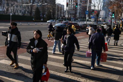 Η Κίνα διέθεσε $633 εκ. σε πολίτες με ανάγκη,  δεσμεύσεις ΚΤ για επαρκή ρευστότητα