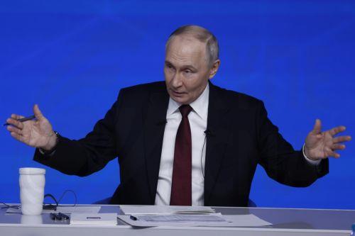 Διαψεύδει τις πληροφορίες περί επικείμενης συνόδου ΗΠΑ–Ουκρανίας–Ρωσίας το Κρεμλίνο