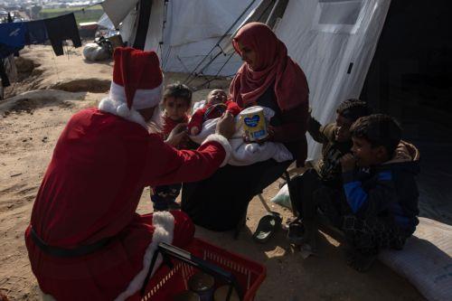 Καταδικάζει η Παλαιστινιακή Πρεσβεία την απαγόρευση ανθρωπιστικών οργανώσεων στη Γάζα