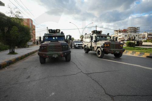 Απαγόρευση κυκλοφορίας στη Λαττάκεια μετά τα βίαια επεισόδια στις συνοικίες Αλαουιτών