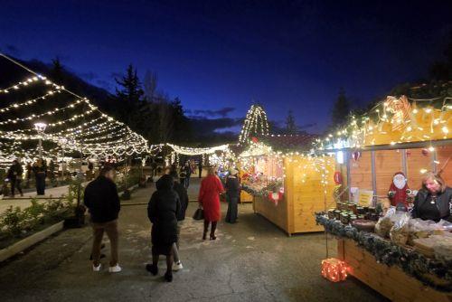 Θα λειτουργήσουν 9 «Χριστουγεννιάτικα Χωριά» φέτος λέει το Υφυπουργείο Τουρισμού