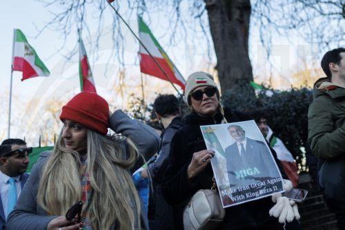 Τουλάχιστον 16 νεκροί σε μια εβδομάδα από τις αναταραχές στο Ιράν