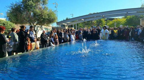 Ζωντανά στοιχεία πολιτισμού τα έθιμα των Θεοφανίων, λέει στο ΚΥΠΕ η μελετήτρια Α. Τσέλεπου