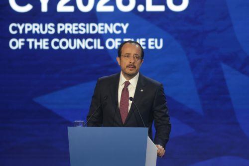 Cumhurbaşkanı: Kıbrıs Cumhuriyeti, AB-Orta Doğu ilişkilerini pekiştirme çabalarına hız verecek