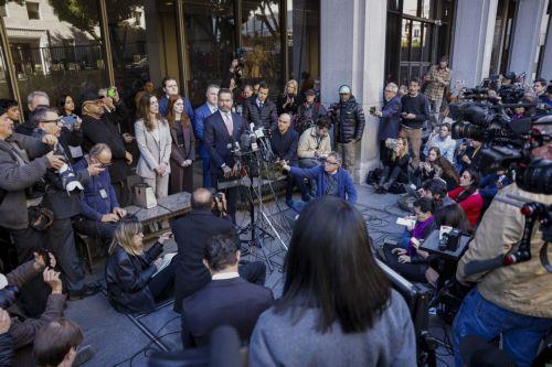 Δεν θα ζητηθεί η θανατική ποινή για τον Νικ Ρέινερ για το φόνο των γονιών του