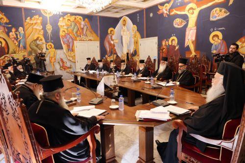 Τις ημερομηνίες τέλεσης των καθιερωμένων μνημοσύνων αποφάσισε η Ιερά Σύνοδος