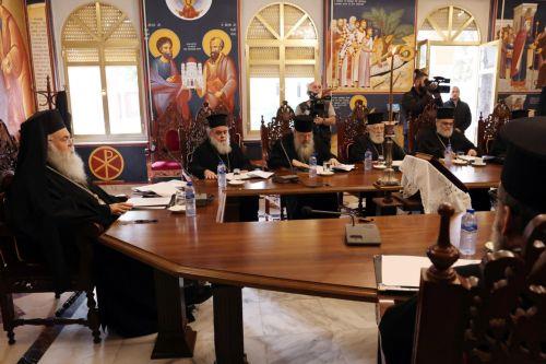 Σε επ´αόριστον αργία ο Τυχικός αποφάσισε η Ιερά Σύνοδος (1)