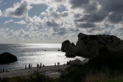 Tourism revenue up 21.1% year-on-year in November