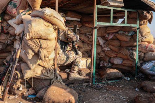 Οι κουρδικές δυνάμεις ανακοίνωσαν ότι θα αποσυρθούν στα ανατολικά του Ευφράτη