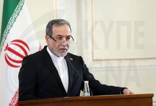 Ο Ιρανός ΥΠΕΞ θα συναντηθεί σήμερα με τον διευθυντή του ΔΟΑΕ