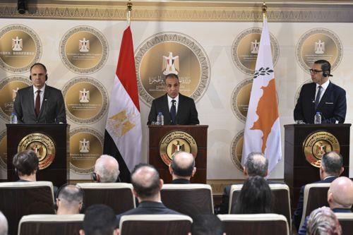 Η τριμερής Ελλάδας-Κύπρου-Αιγύπτου πρότυπο για την περιοχή λέει ο Έλληνας ΥΠΕΞ