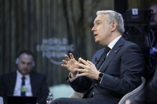 Ο Καναδάς «στηρίζει σθεναρά» τη Γροιλανδία και τη Δανία, λέει ο Κάρνεϊ