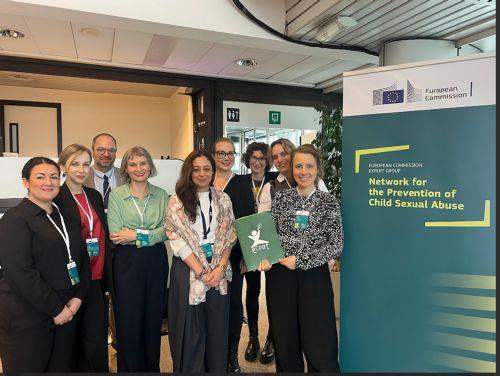 Συμβουλές για στήριξη παιδιών σε περίοδο κρίσης από Hope For Children