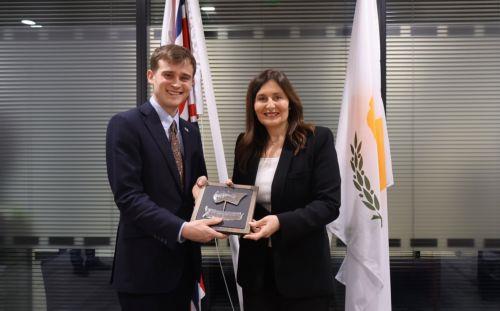 وزيرة الدولة للشحن تختتم زيارة عمل في لندن استمرت ثلاثة أيام