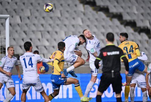 Στο 1-1 ο αγώνας ΑΠΟΕΛ-Ομόνοια Αραδίππου για τη 19η αγωνιστική