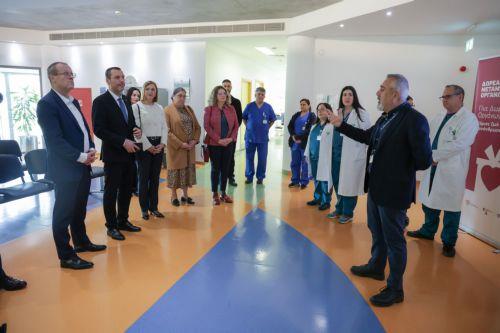 Στο Κέντρο Υγείας Λατσιών ο Υπουργός Υγείας και ο Περιφερειακός Διευθυντής Ευρώπης ΠΟΥ