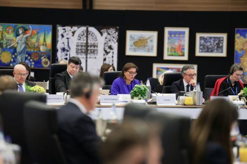 Την ανάγκη επένδυσης στους εκπαιδευτικούς ανέδειξε η άτυπη συνάντηση Υπ.Παιδείας ΕΕ