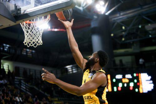 Μεγάλη νίκη της ΑΕΚ επί της Τόφας Μπούρσα στο Basketball Champions League