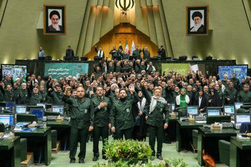 Στο ΥΠΕΞ κλήθηκαν οι Πρέσβεις ΕΕ μετά τον ορισμό Φρουρών της Επανάστασης ως τρομοκρατική οργάνωση