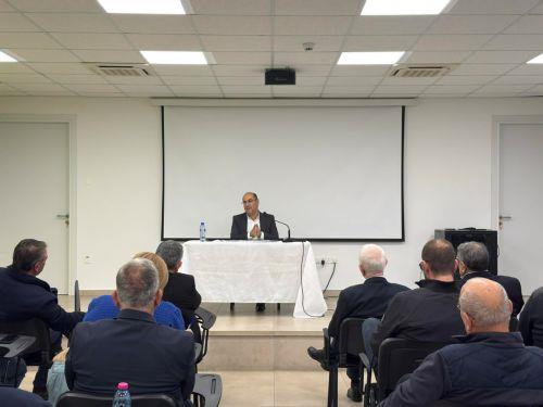 Δυσαρέσκεια για καθυστερήσεις σε λιμάνι-μαρίνα από Επ. Ανάπτυξης Λάρνακας, θέτει χρονοδιάγραμμα 15 ημερών