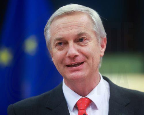 Ο Πρόεδρος Χιλής θέτει υπό αμφισβήτηση τη βοήθεια στην Κούβα