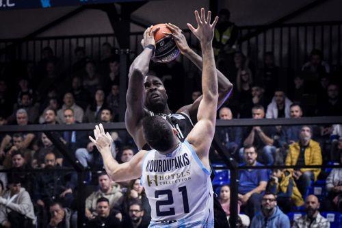 Τέσσερις αναμετρήσεις ανοίγουν την αυλαία της Greek Basketball League