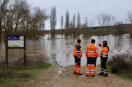 Ασφαλισμένες ζημιές 127 δις δολάρια το 2025 από φυσικές καταστροφές διεθνώς