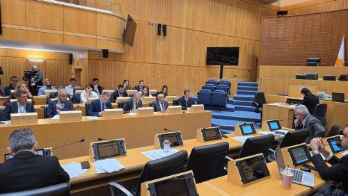 Σε εξέλιξη διαδικασίες ανάκτησης €67 εκ. από Κομισιόν για το τερματικό λέει ο Υπ. Ενέργειας (1)